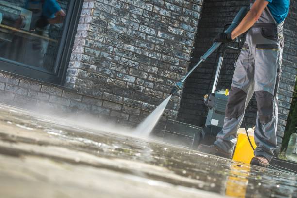 Trusted Walford, IA Pressure Washing Services Experts
